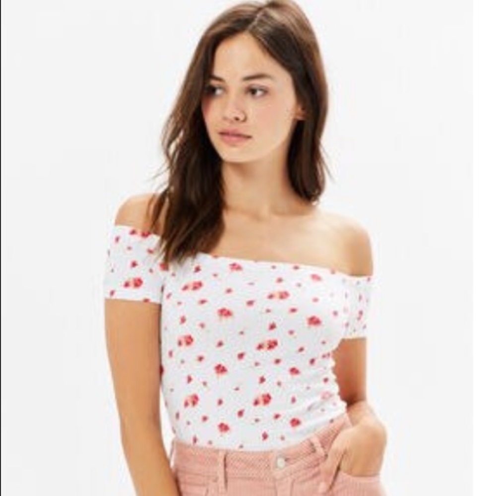 Off The Shoulder Flower Top